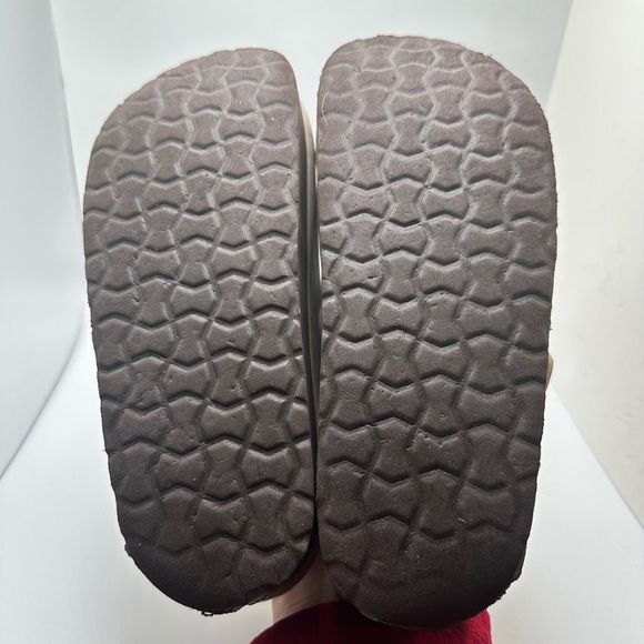 CUSHIONAIRE Women's Cork Footbed Platform Clog 7 SAND - Picture 5 of 7